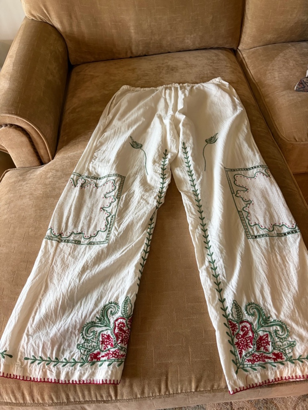 Zara, Light cream Wide Leg Pants with Green and Red Floral Embroidery